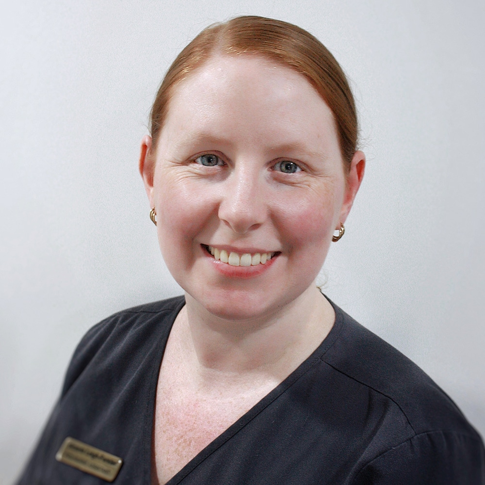 Victoria Leigh-Forster, Pet ICU Veterinary Nurse